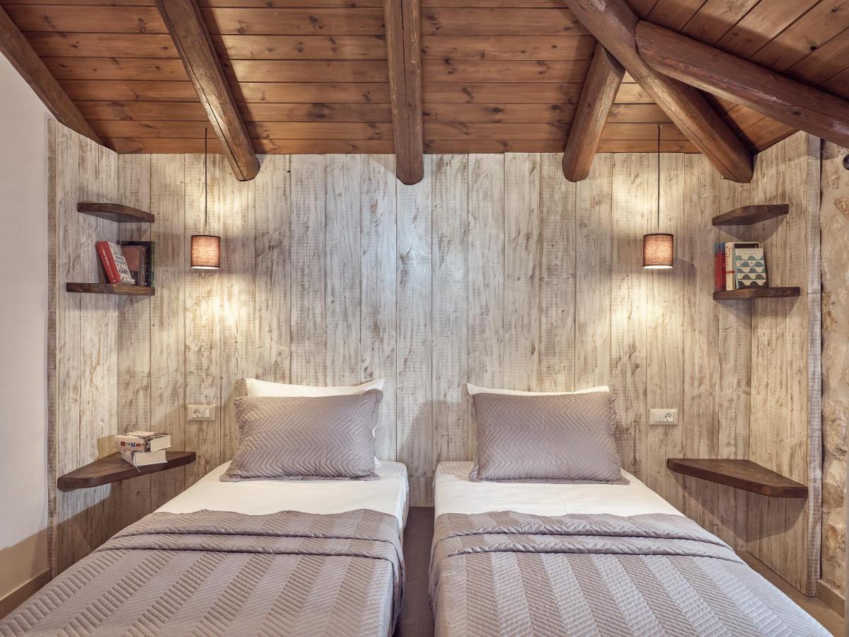 Villa Meralia Anafonítria Екстериор снимка