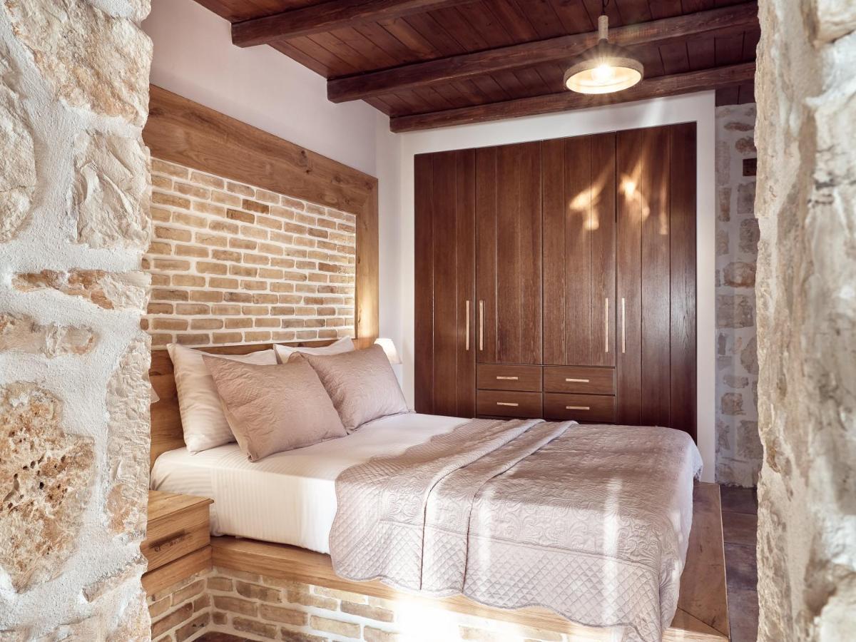 Villa Meralia Anafonítria Екстериор снимка
