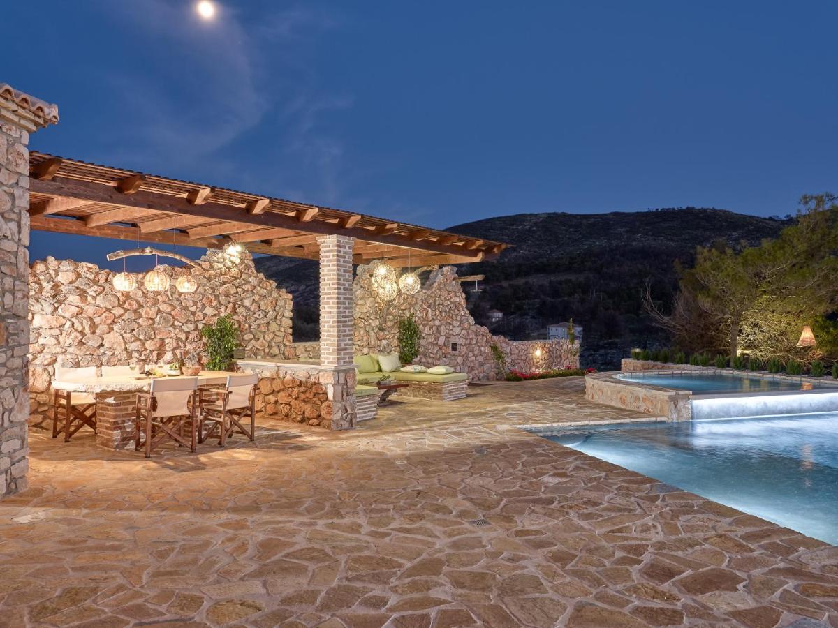 Villa Meralia Anafonítria Екстериор снимка