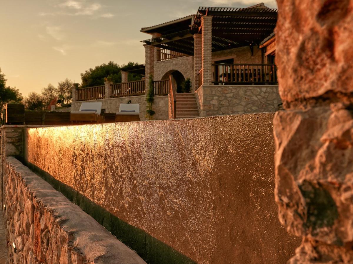 Villa Meralia Anafonítria Екстериор снимка
